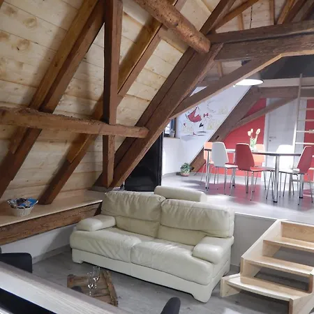 Autonome, La Grange A Foin, Piscine ! Appartement *