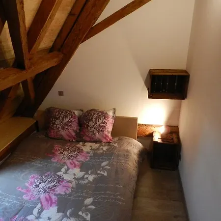 Gite Autonome, La Grange A Foin, Piscine ! Apartment