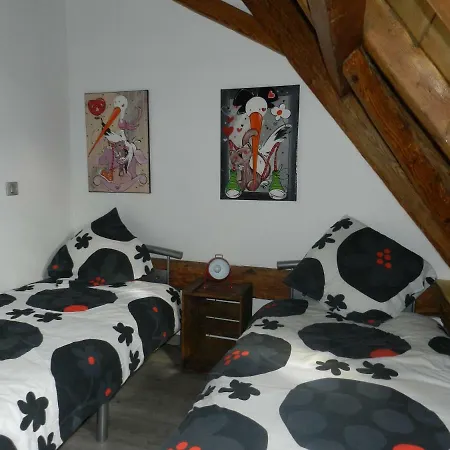 Gite Autonome, La Grange A Foin, Piscine ! Apartment *